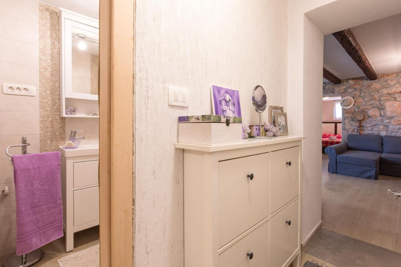 Apartman Lidija Risika Exterior photo